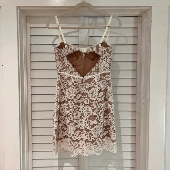 For Love & Lemons White Lace Bustier Mini Dress Size medium - Picture 5 of 8